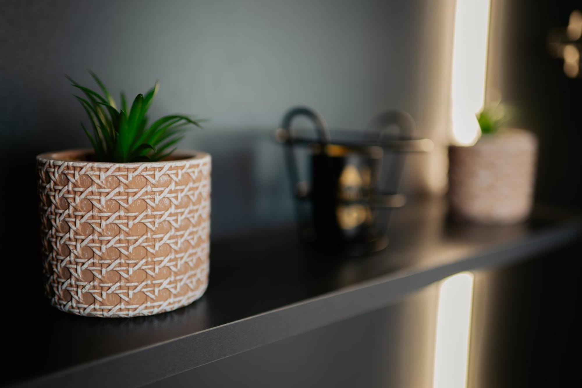 Froa Luxury Apartment Дебър Екстериор снимка