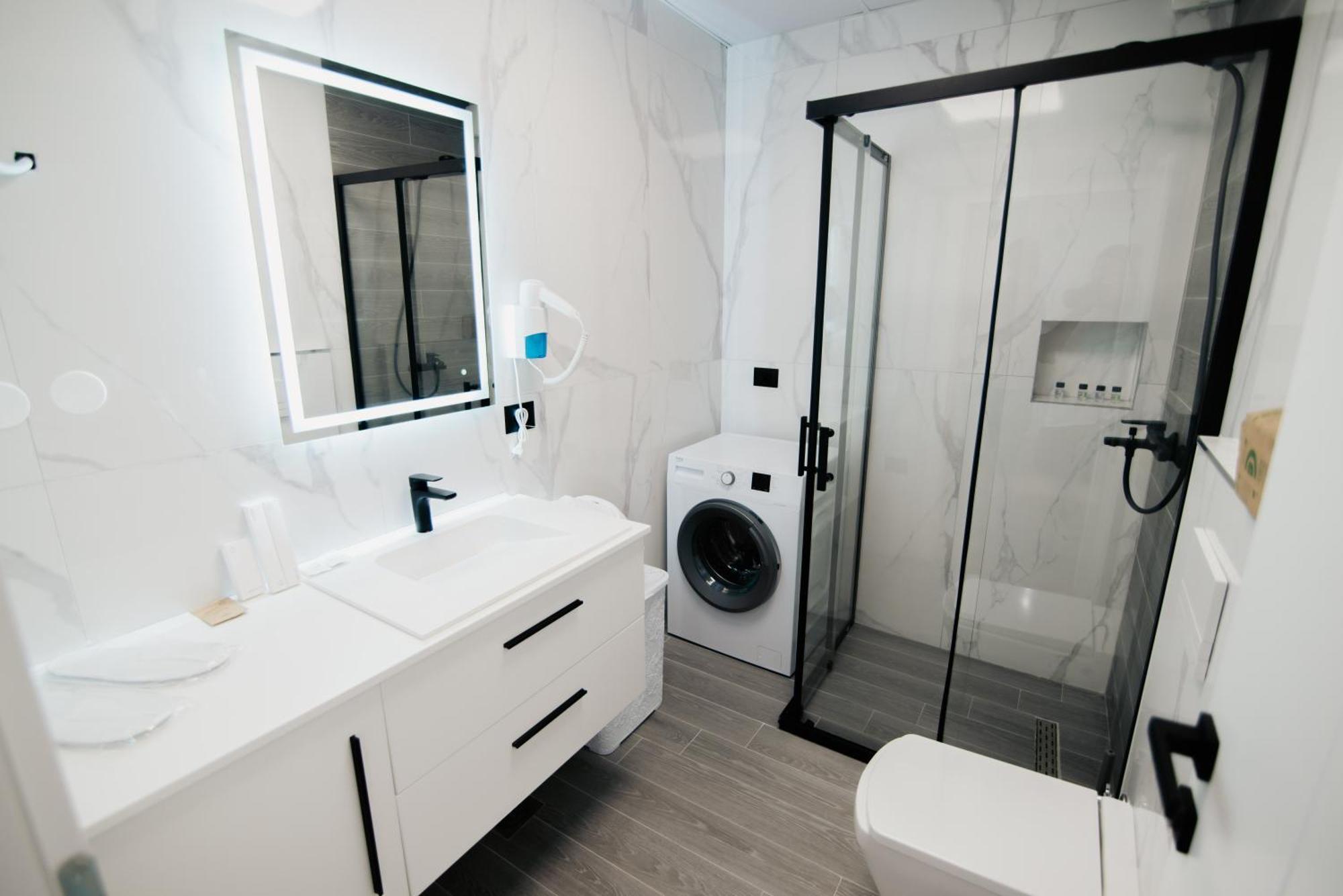 Froa Luxury Apartment Дебър Екстериор снимка