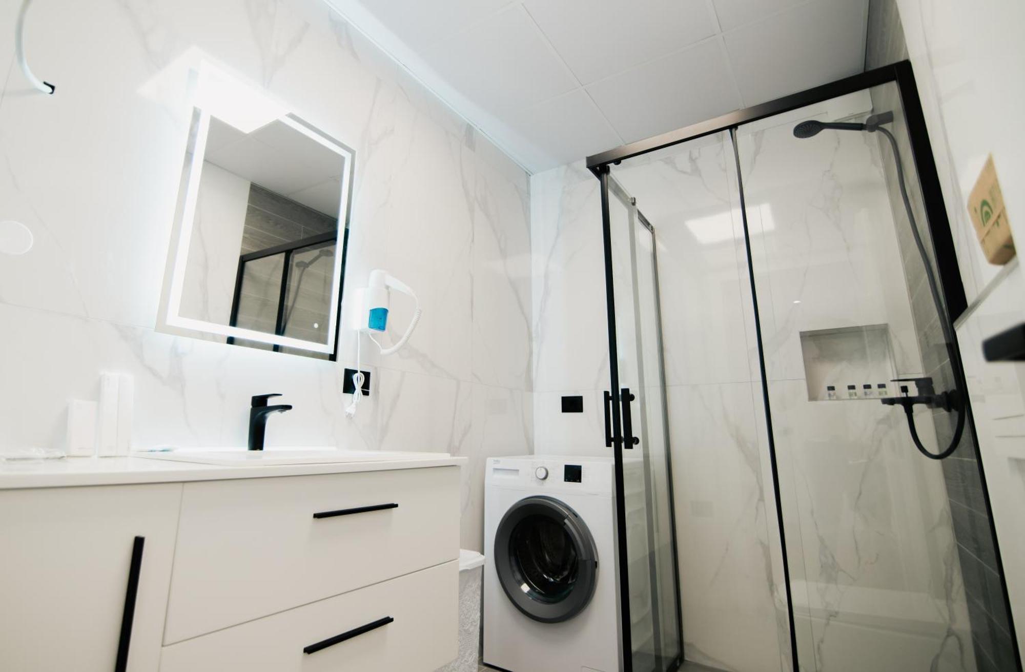 Froa Luxury Apartment Дебър Екстериор снимка