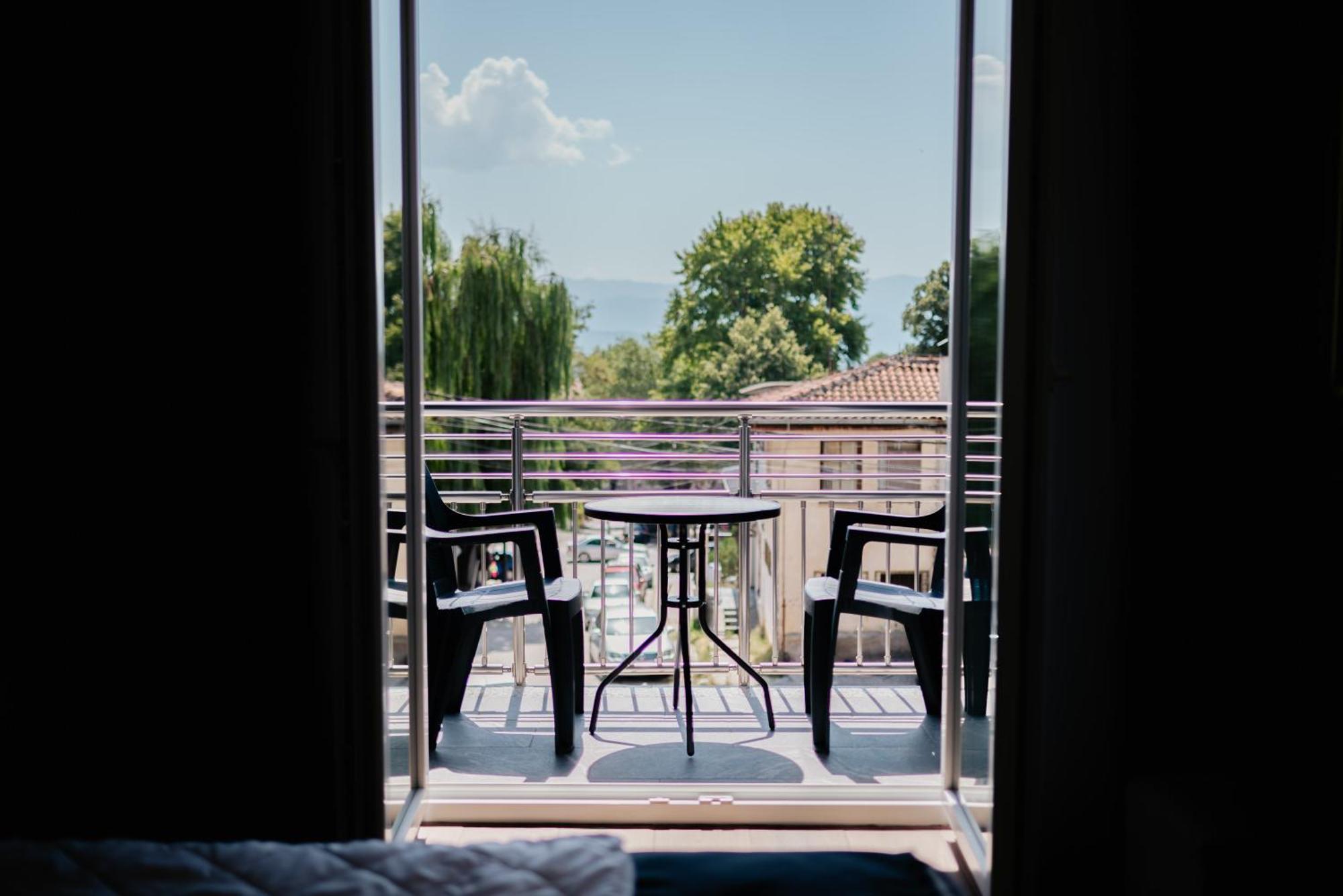 Froa Luxury Apartment Дебър Екстериор снимка